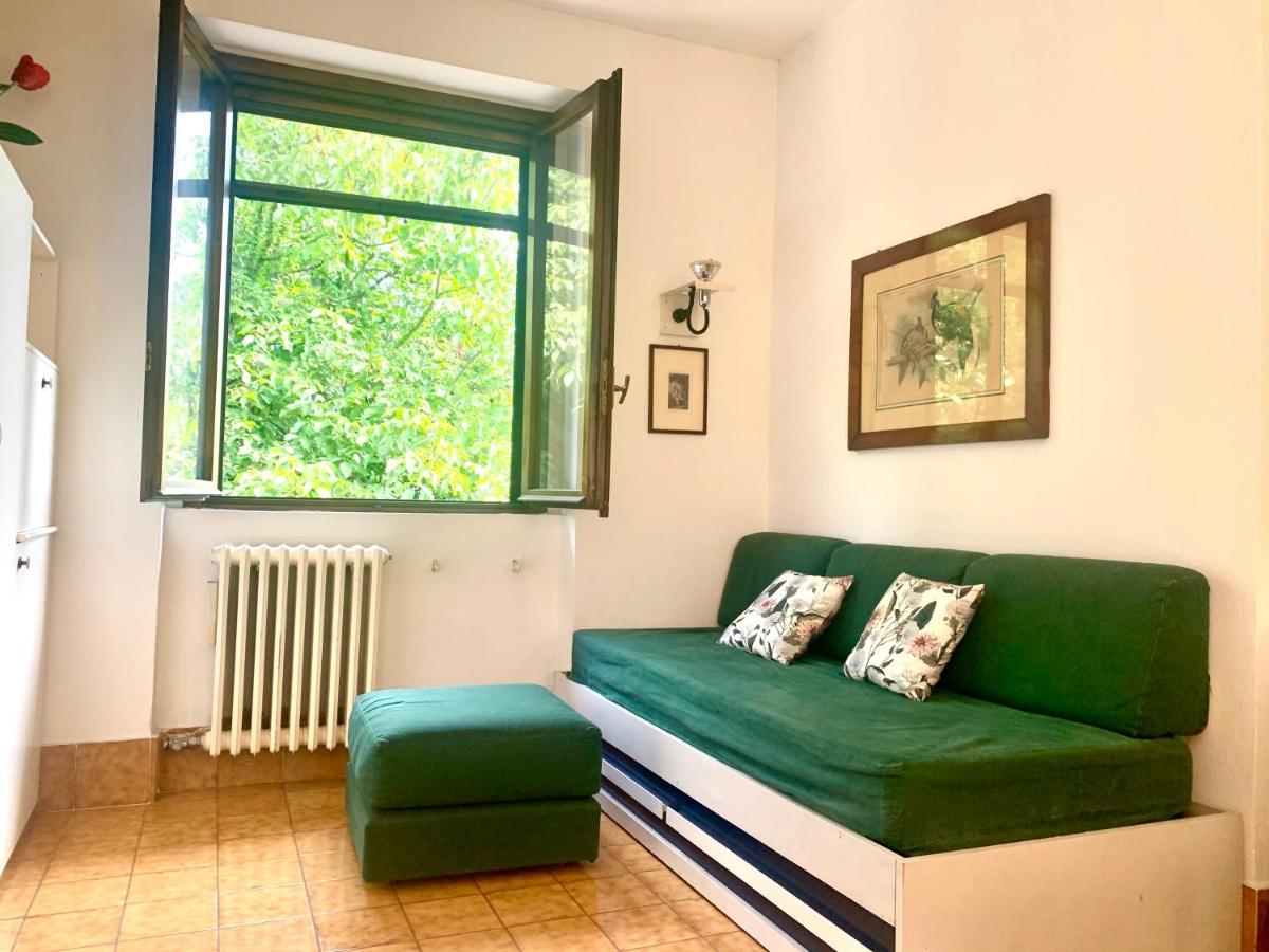 Green Apartment Albavilla Esterno foto